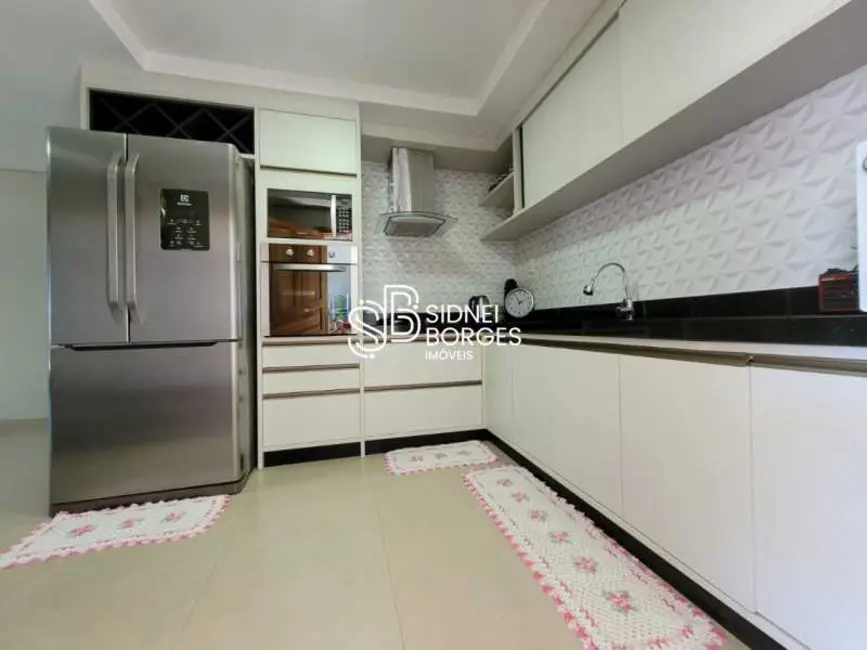 Foto 4 de Casa com 3 quartos à venda, 179m2 em Concordia - SC