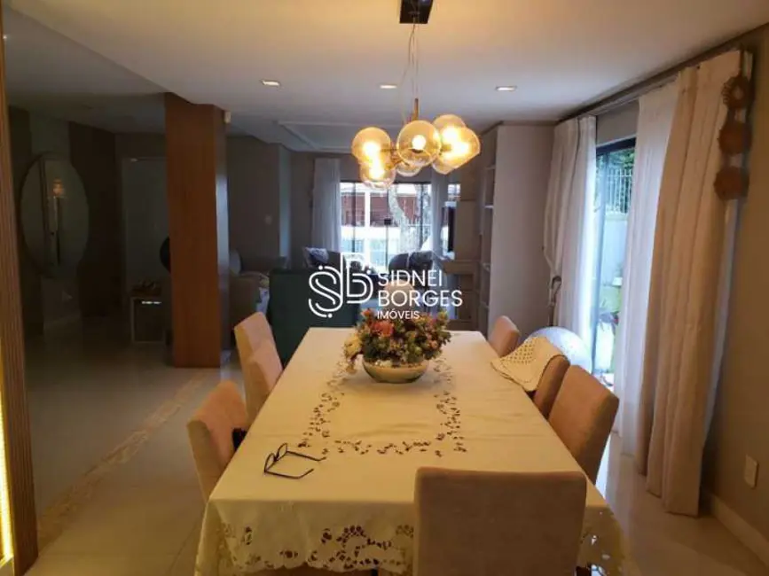 Foto 2 de Casa com 4 quartos à venda, 350m2 em Chapeco - SC