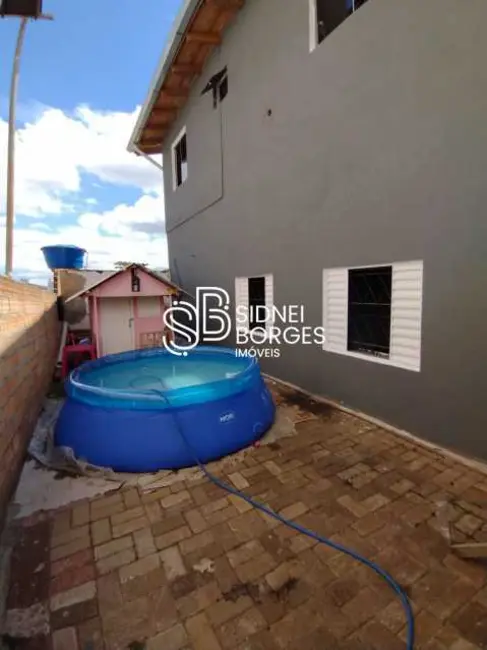 Foto 4 de Casa com 4 quartos à venda, 90m2 em Chapeco - SC