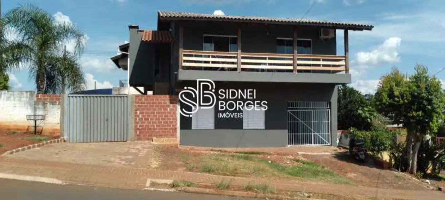 Foto 1 de Casa com 4 quartos à venda, 90m2 em Chapeco - SC