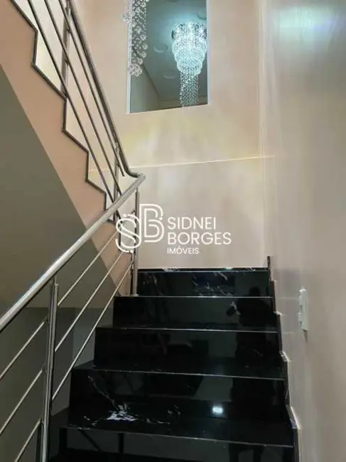 Foto 6 de Casa com 3 quartos à venda, 260m2 em Chapeco - SC