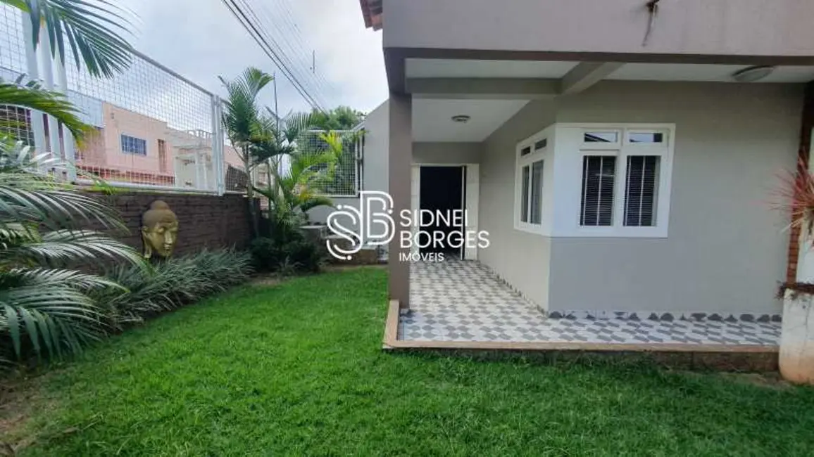 Foto 3 de Casa com 3 quartos à venda, 188m2 em Chapeco - SC