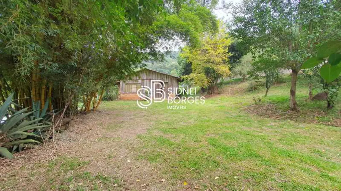 Foto 5 de Sítio / Rancho com 2 quartos à venda, 180m2 em Chapeco - SC