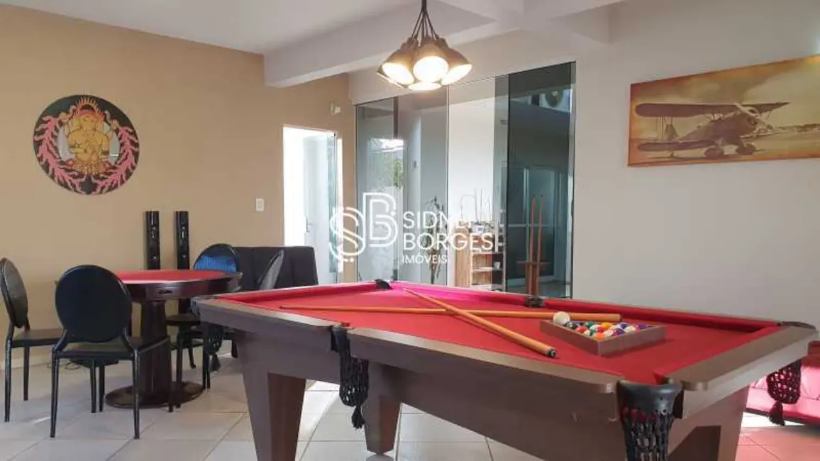 Casa com 5 quartos à venda em Chapeco - SC - imagem 7 Foto 7 de Casa com 5 quartos à venda em Chapeco - SC