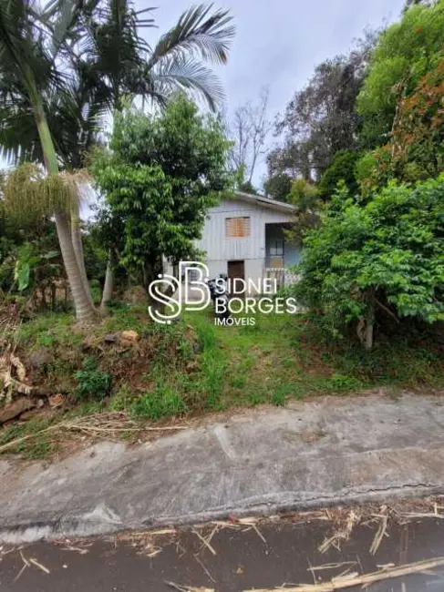 Foto 1 de Casa com 2 quartos à venda, 100m2 em Concordia - SC