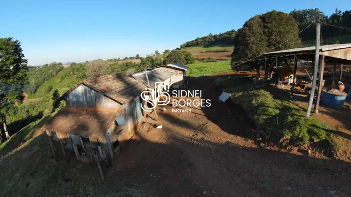 Foto 3 de Sítio / Rancho com 3 quartos à venda, 100m2 em Concordia - SC