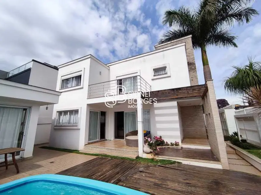 Foto 6 de Casa com 3 quartos à venda, 245m2 em Chapeco - SC