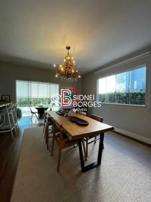 Casa de Condomínio com 4 quartos à venda, 270m2 em Itajai - SC - imagem 4 Foto 4 de Casa de Condomínio com 4 quartos à venda, 270m2 em Itajai - SC