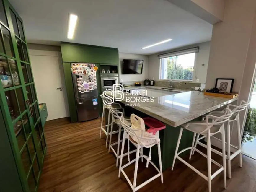 Casa de Condomínio com 4 quartos à venda, 270m2 em Itajai - SC - imagem 3 Foto 3 de Casa de Condomínio com 4 quartos à venda, 270m2 em Itajai - SC