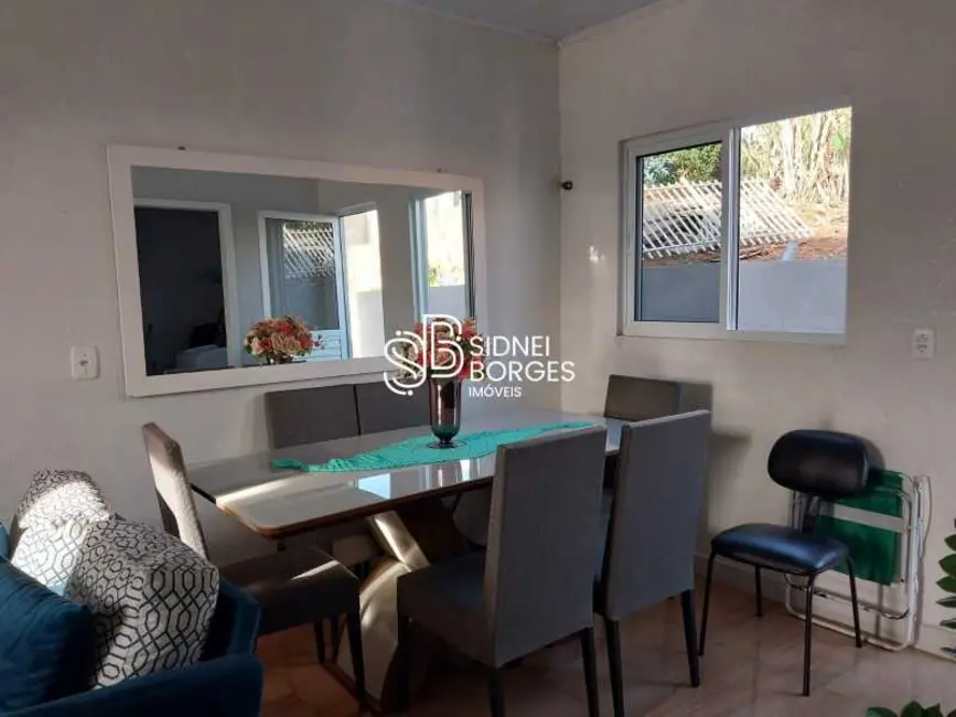 Foto 4 de Casa com 2 quartos à venda, 72m2 em Chapeco - SC