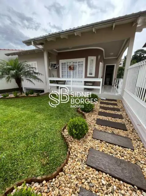 Foto 1 de Casa com 3 quartos à venda em Concordia - SC