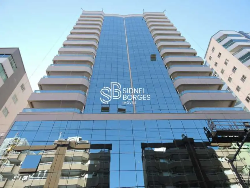 Foto 1 de Apartamento com 4 quartos à venda, 190m2 em Itapema - SC