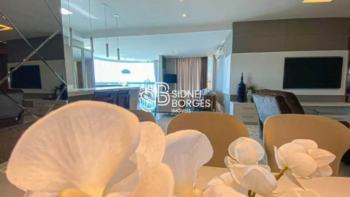 Foto 9 de Apartamento com 4 quartos à venda, 218m2 em Itapema - SC