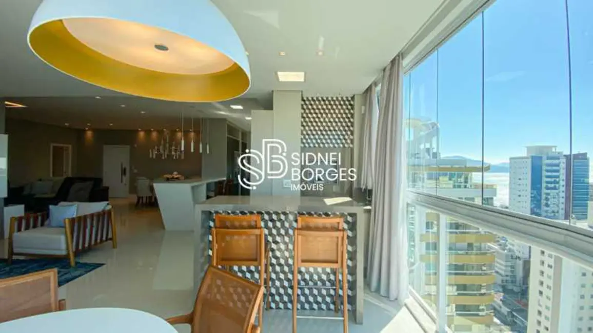 Foto 3 de Apartamento com 4 quartos à venda, 218m2 em Itapema - SC