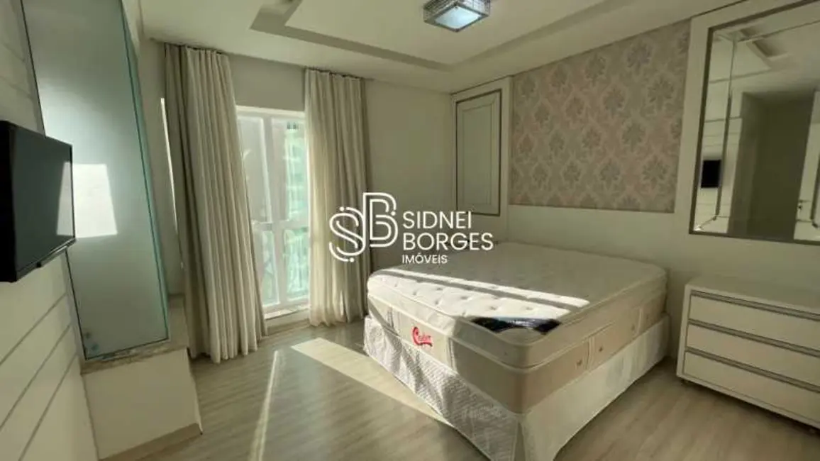 Foto 9 de Apartamento com 4 quartos à venda, 163m2 em Itapema - SC