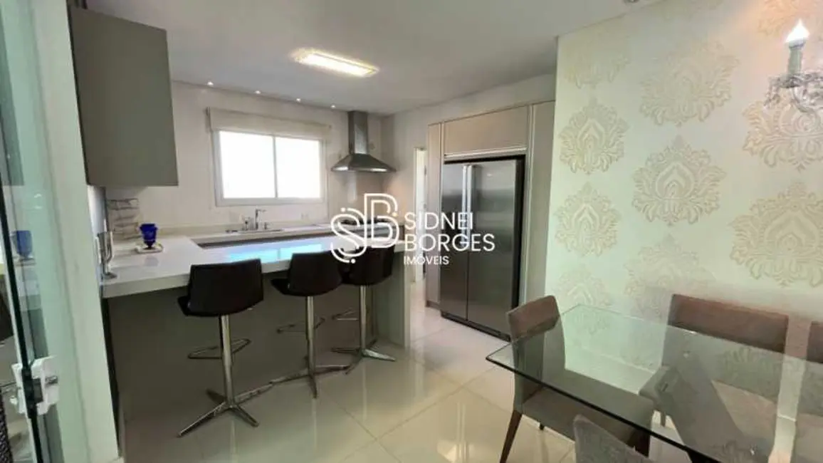 Foto 4 de Apartamento com 4 quartos à venda, 163m2 em Itapema - SC