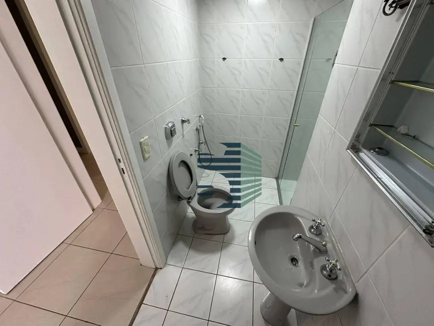 Apartamento com 3 quartos à venda, 124m2 em Centro, Canoas - RS - imagem 8 Foto 8 de Apartamento com 3 quartos à venda, 124m2 em Centro, Canoas - RS