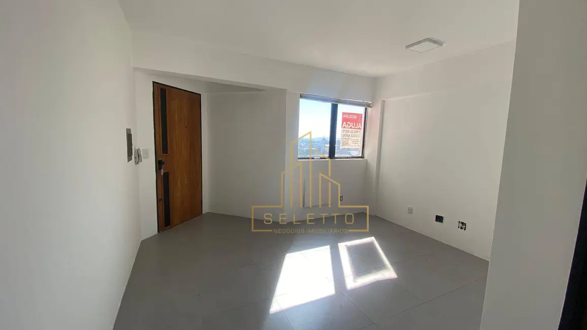 Sala Comercial para alugar, 40m2 em Centro, Canoas - RS - imagem 3 Foto 3 de Sala Comercial para alugar, 40m2 em Centro, Canoas - RS
