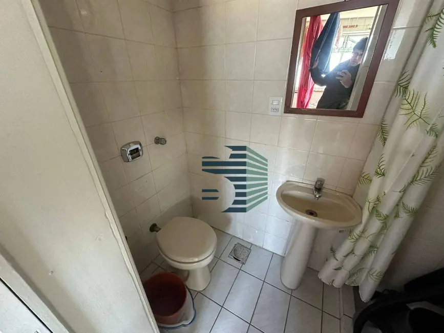 Apartamento com 3 quartos para alugar, 120m2 em Centro, Canoas - RS - imagem 4 Foto 4 de Apartamento com 3 quartos para alugar, 120m2 em Centro, Canoas - RS