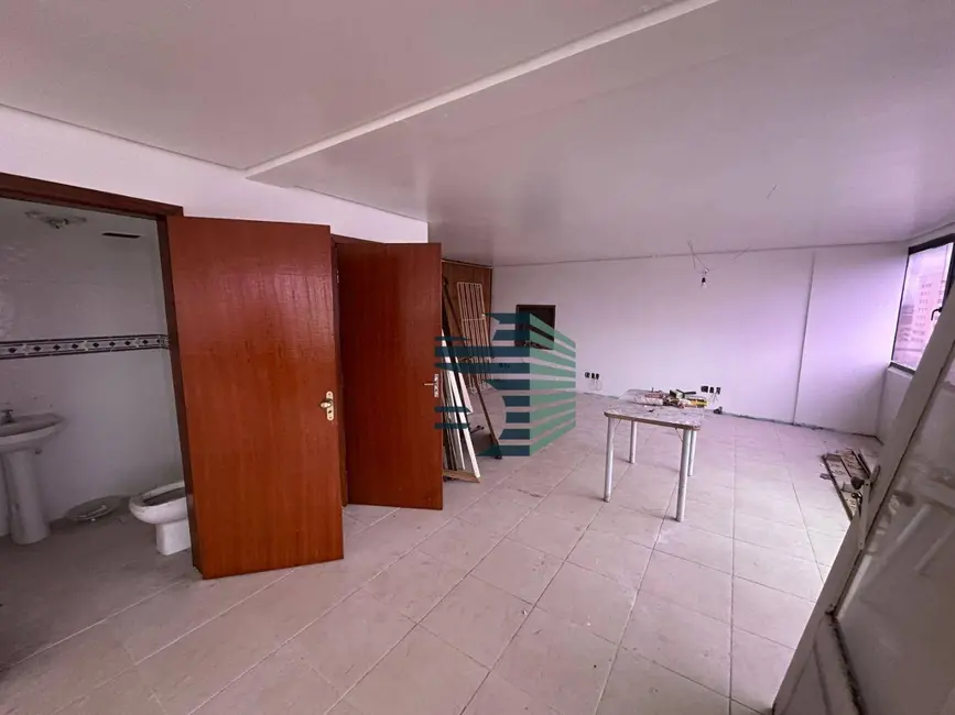 Sala Comercial à venda e para alugar, 402m2 em Centro, Canoas - RS - imagem 7 Foto 7 de Sala Comercial à venda e para alugar, 402m2 em Centro, Canoas - RS