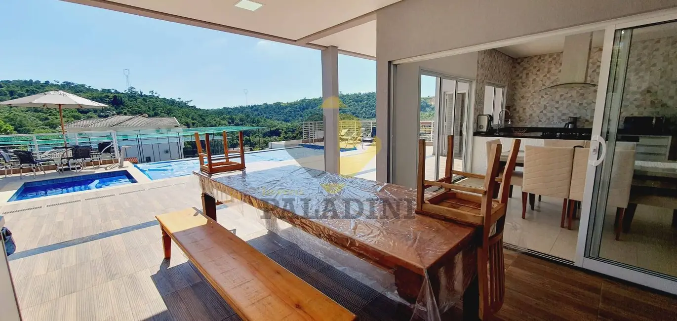 Chácara com 4 quartos à venda, 264m2 em Itupeva - SP - imagem 8 Foto 8 de Chácara com 4 quartos à venda, 264m2 em Itupeva - SP