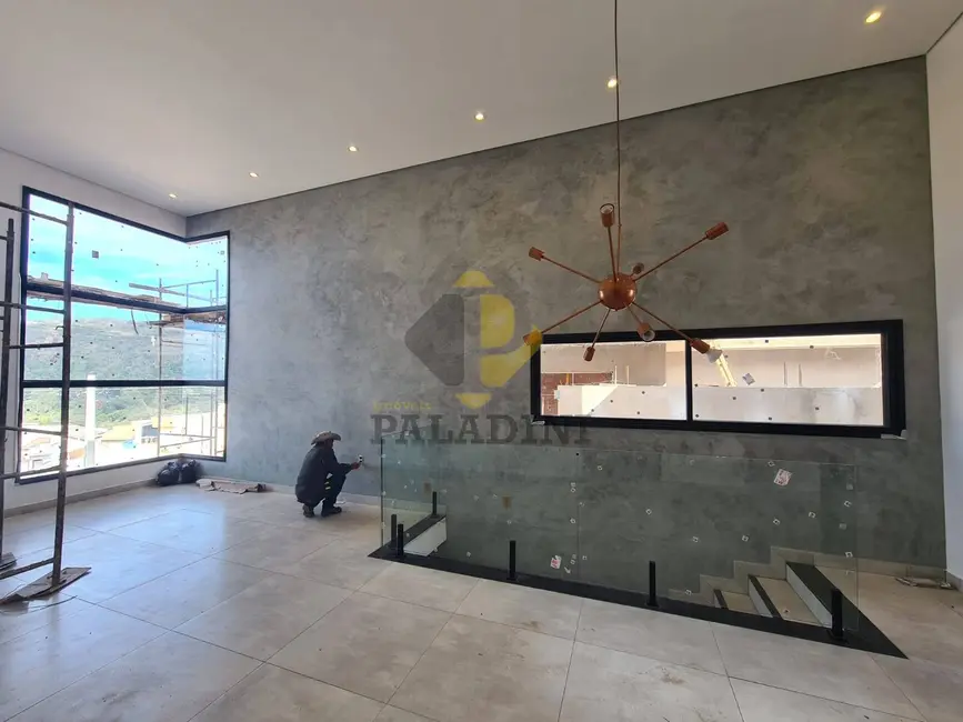 Casa de Condomínio com 3 quartos à venda, 228m2 em Itupeva - SP - imagem 3 Foto 3 de Casa de Condomínio com 3 quartos à venda, 228m2 em Itupeva - SP