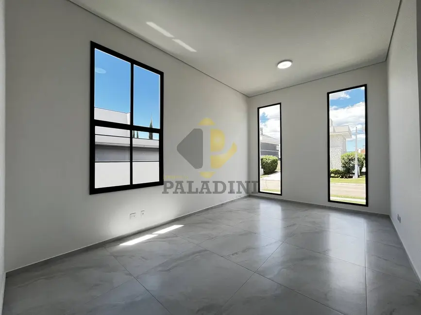 Casa com 3 quartos à venda, 260m2 em Itupeva - SP - imagem 4 Foto 4 de Casa com 3 quartos à venda, 260m2 em Itupeva - SP