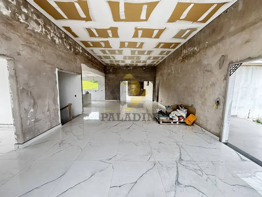 Casa com 4 quartos à venda, 373m2 em Itupeva - SP - imagem 3 Foto 3 de Casa com 4 quartos à venda, 373m2 em Itupeva - SP