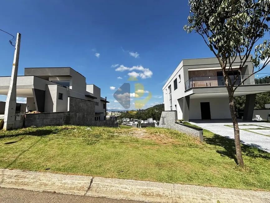 Foto 1 de Terreno / Lote à venda, 384m2 em Itupeva - SP