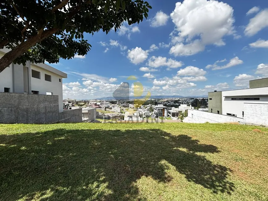 Foto 1 de Terreno / Lote à venda, 373m2 em Itupeva - SP
