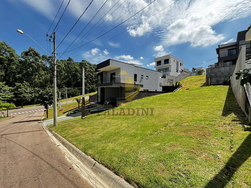 Foto 1 de Terreno / Lote à venda, 374m2 em Itupeva - SP