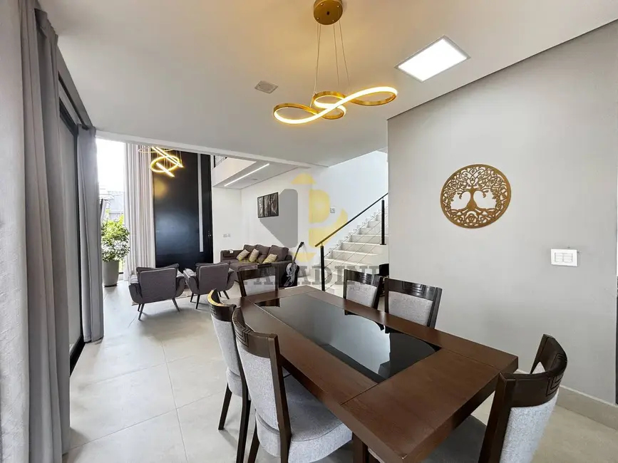 Foto 6 de Casa com 4 quartos à venda, 290m2 em Itupeva - SP