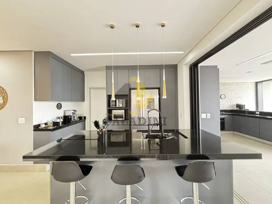 Foto 8 de Casa com 4 quartos à venda, 290m2 em Itupeva - SP