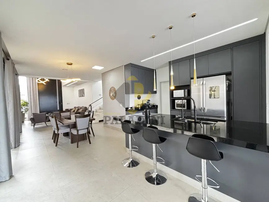 Foto 9 de Casa com 4 quartos à venda, 290m2 em Itupeva - SP