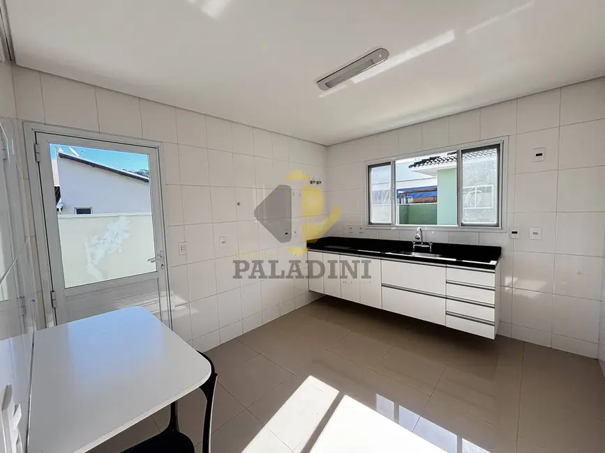 Casa com 3 quartos à venda, 210m2 em Itupeva - SP - imagem 9 Foto 9 de Casa com 3 quartos à venda, 210m2 em Itupeva - SP