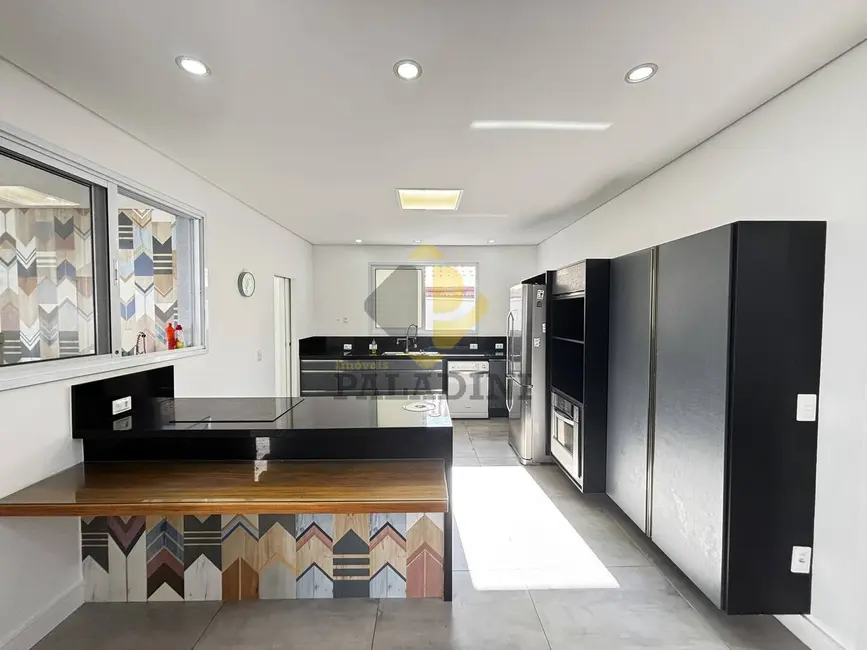 Foto 9 de Casa com 4 quartos à venda, 264m2 em Itupeva - SP