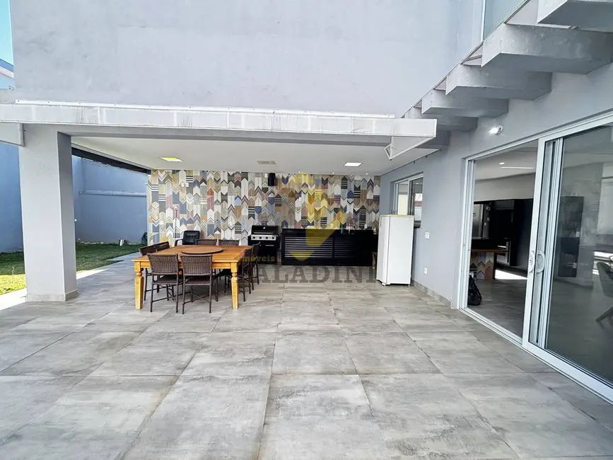 Foto 6 de Casa com 4 quartos à venda, 264m2 em Itupeva - SP
