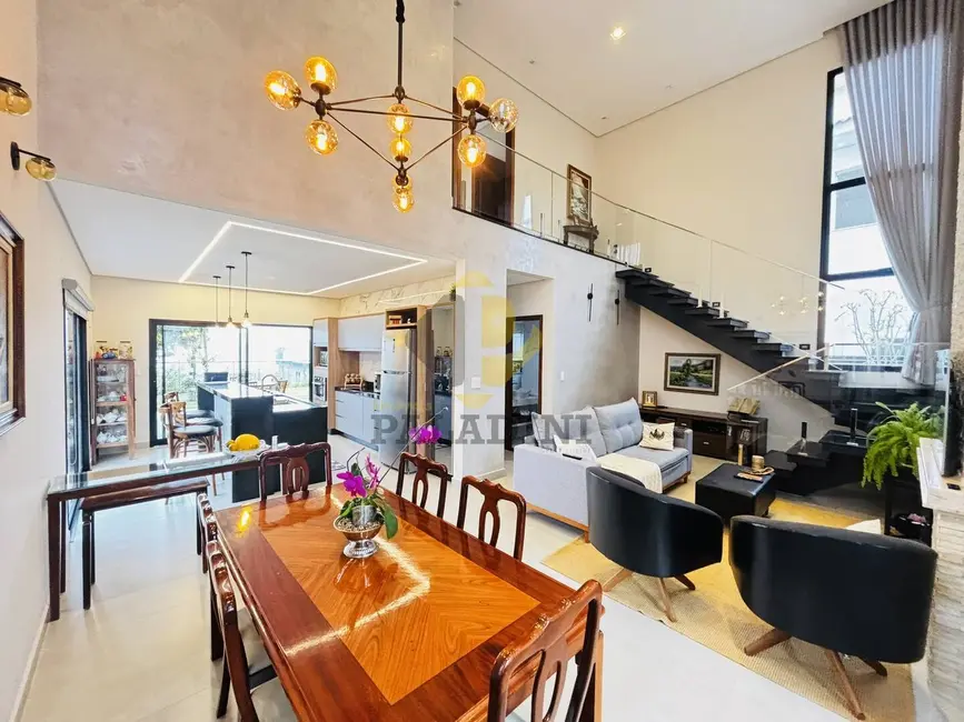 Casa com 3 quartos à venda, 181m2 em Itupeva - SP - imagem 2 Foto 2 de Casa com 3 quartos à venda, 181m2 em Itupeva - SP