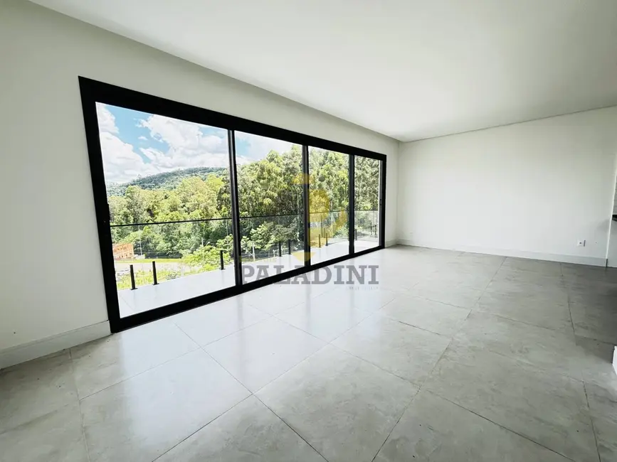 Foto 4 de Casa com 4 quartos à venda, 347m2 em Itupeva - SP