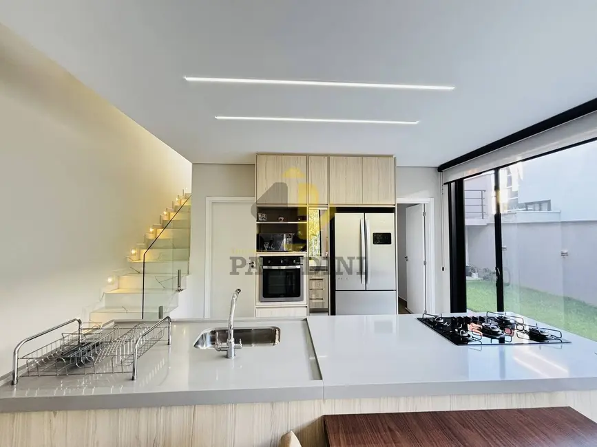 Foto 9 de Casa com 3 quartos à venda, 250m2 em Itupeva - SP