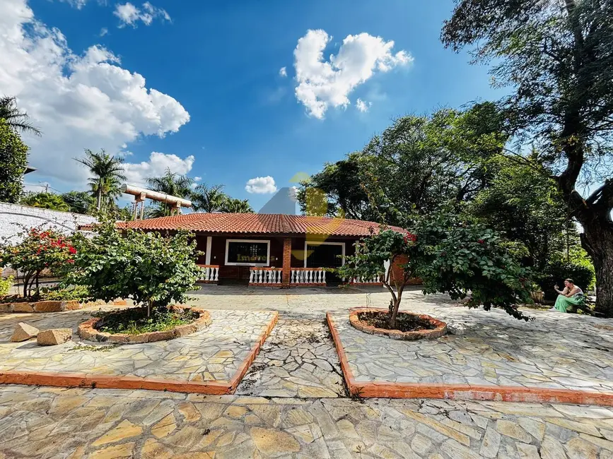 Chácara com 3 quartos à venda, 330m2 em Itupeva - SP - imagem 2 Foto 2 de Chácara com 3 quartos à venda, 330m2 em Itupeva - SP