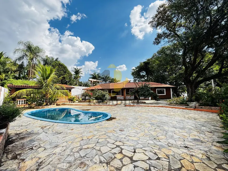 Chácara com 3 quartos à venda, 330m2 em Itupeva - SP - imagem 1 Foto 1 de Chácara com 3 quartos à venda, 330m2 em Itupeva - SP