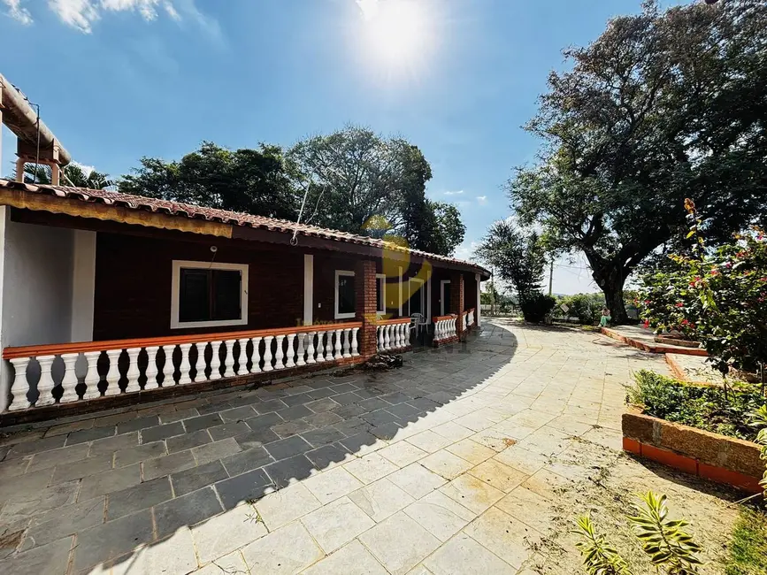 Chácara com 3 quartos à venda, 330m2 em Itupeva - SP - imagem 6 Foto 6 de Chácara com 3 quartos à venda, 330m2 em Itupeva - SP
