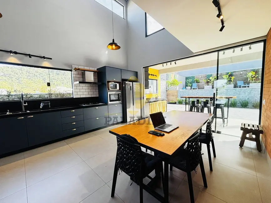 Foto 6 de Casa com 3 quartos à venda, 190m2 em Itupeva - SP