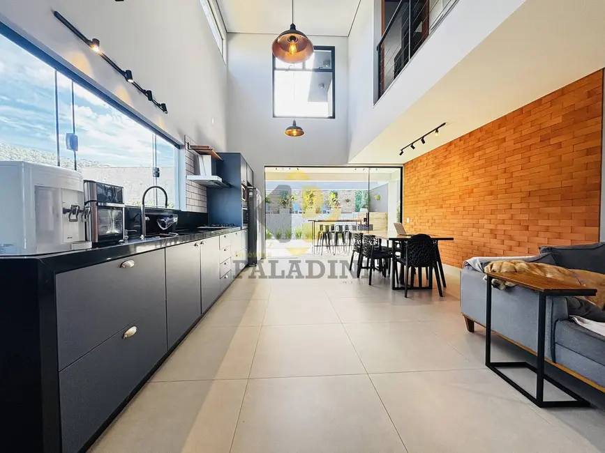 Foto 3 de Casa com 3 quartos à venda, 190m2 em Itupeva - SP