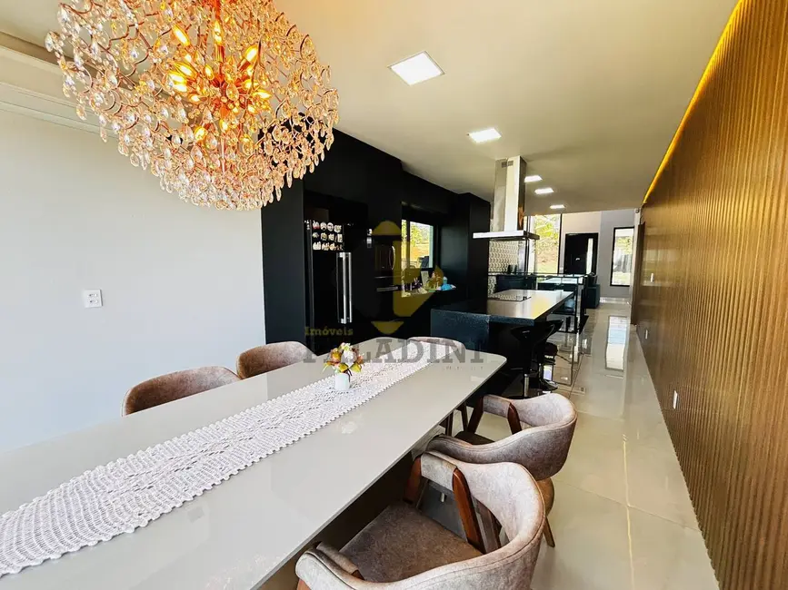 Casa com 3 quartos à venda, 260m2 em Itupeva - SP - imagem 8 Foto 8 de Casa com 3 quartos à venda, 260m2 em Itupeva - SP