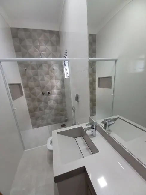 Casa com 3 quartos à venda, 170m2 em Residencial Figueira II, Sao Jose Do Rio Preto - SP - imagem 7 Foto 7 de Casa com 3 quartos à venda, 170m2 em Residencial Figueira II, Sao Jose Do Rio Preto - SP