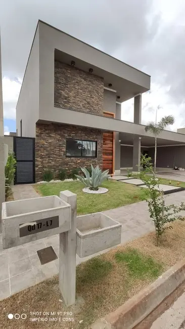 Casa com 3 quartos à venda, 250m2 em Residencial Gaivota II, Sao Jose Do Rio Preto - SP - imagem 3 Foto 3 de Casa com 3 quartos à venda, 250m2 em Residencial Gaivota II, Sao Jose Do Rio Preto - SP