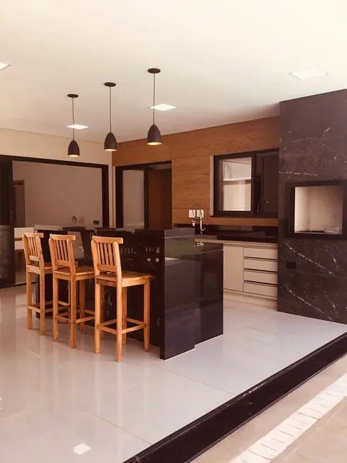 Casa com 3 quartos à venda, 230m2 em Parque Residencial Buona Vita, Sao Jose Do Rio Preto - SP - imagem 3 Foto 3 de Casa com 3 quartos à venda, 230m2 em Parque Residencial Buona Vita, Sao Jose Do Rio Preto - SP