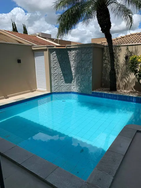 Casa com 4 quartos à venda, 373m2 em Residencial Marcia, Sao Jose Do Rio Preto - SP - imagem 3 Foto 3 de Casa com 4 quartos à venda, 373m2 em Residencial Marcia, Sao Jose Do Rio Preto - SP